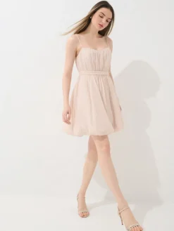 Kleider, Overalls|Entdecke Alles></noscript>MOHITO Minikleid mit Trägern Nude