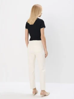 Jeans></noscript>MOHITO Mom-Jeans im Slim-Fit Creme