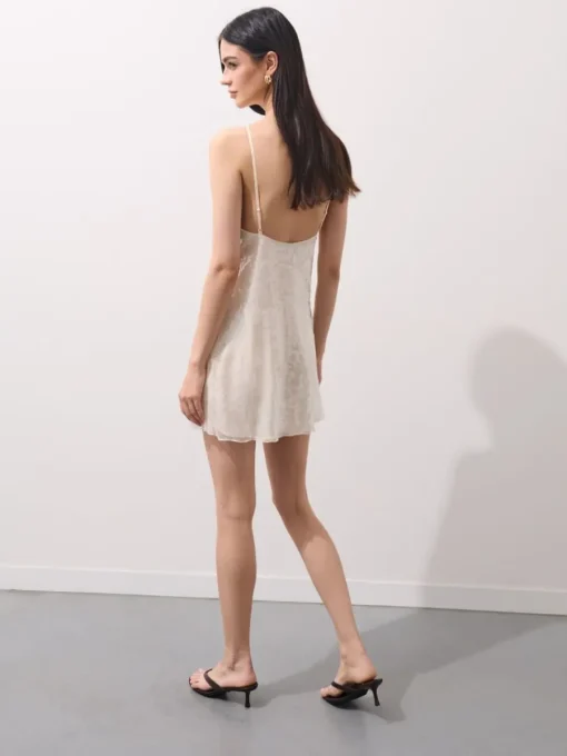 Kleider, Overalls|Entdecke Alles>MOHITO Paillettenkleid Creme
