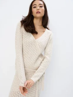Pullover>MOHITO Pullover mit Umschlagausschnitt Nude