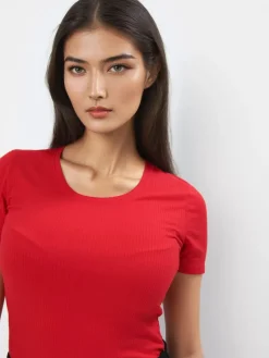 T-shirts, Tops></noscript>MOHITO es T-Shirt mit Viskose Rot