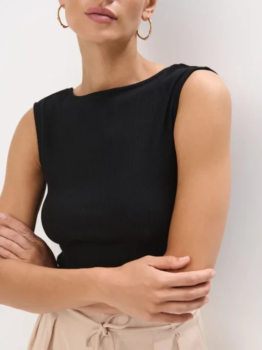 T-shirts, Tops>MOHITO es Top Schwarz