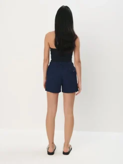 Shorts></noscript>MOHITO Shorts Navy