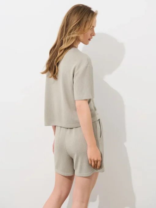 Sets|Shorts>MOHITO Shorts Grün