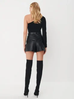 Shorts>MOHITO Shorts mit Gürtel Schwarz