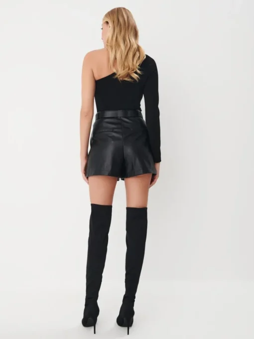 Shorts>MOHITO Shorts mit Gürtel Schwarz