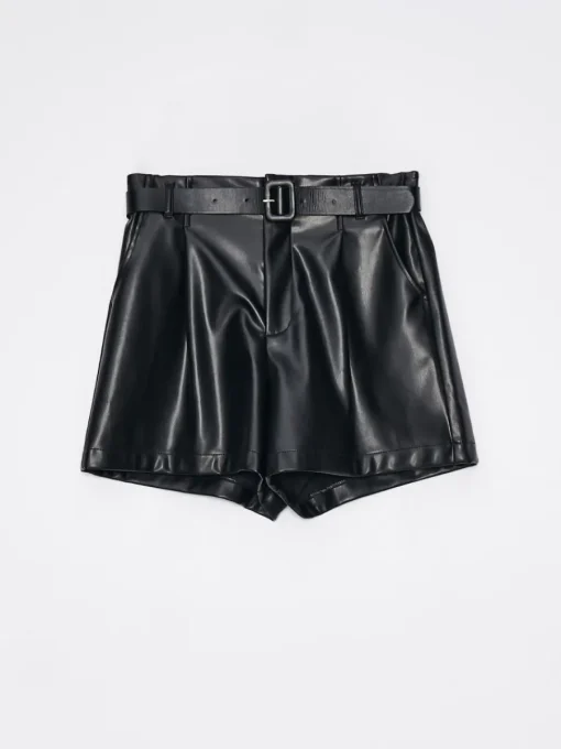 Shorts>MOHITO Shorts mit Gürtel Schwarz