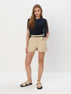 Shorts>MOHITO Shorts mit Gürtel Beige