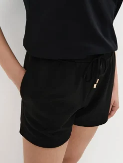 Shorts>MOHITO Shorts mit Schnürung in der Taille Schwarz