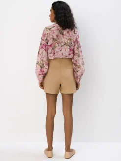 Shorts></noscript>MOHITO Shorts mit Zierknöpfen Beige