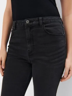Jeans></noscript>MOHITO Skinny-Jeans Schwarz