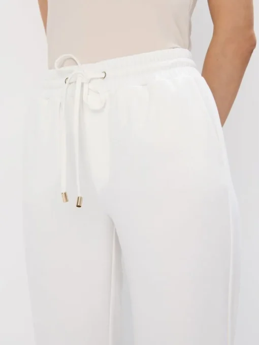 Am Häufigsten Ausgewählt|Hosen>MOHITO Sweathose Creme