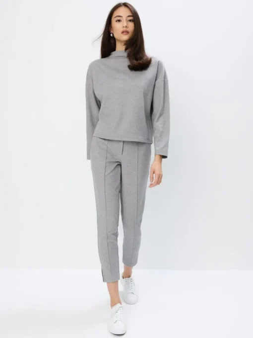 Sweatshirts>MOHITO Sweatshirt Grau