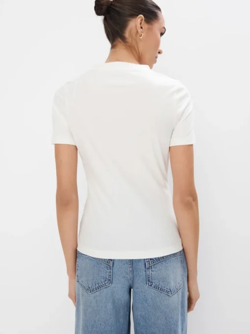 T-shirts, Tops>MOHITO T- Shirt mit V-Ausschnitt Creme
