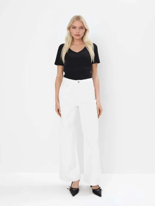 T-shirts, Tops>MOHITO T- Shirt mit V-Ausschnitt Schwarz