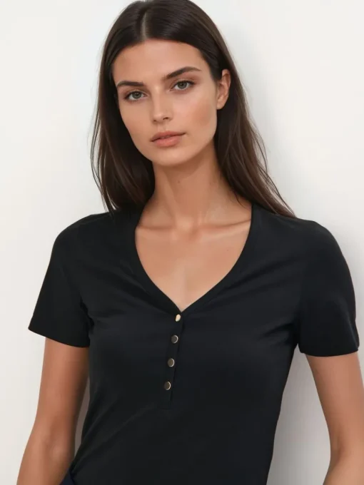 T-shirts, Tops>MOHITO T- Shirt mit V-Ausschnitt Schwarz