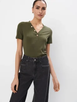 T-shirts, Tops>MOHITO T- Shirt mit V-Ausschnitt Grün