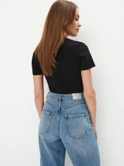 T-shirts, Tops>MOHITO T- Shirt mit V-Ausschnitt Schwarz