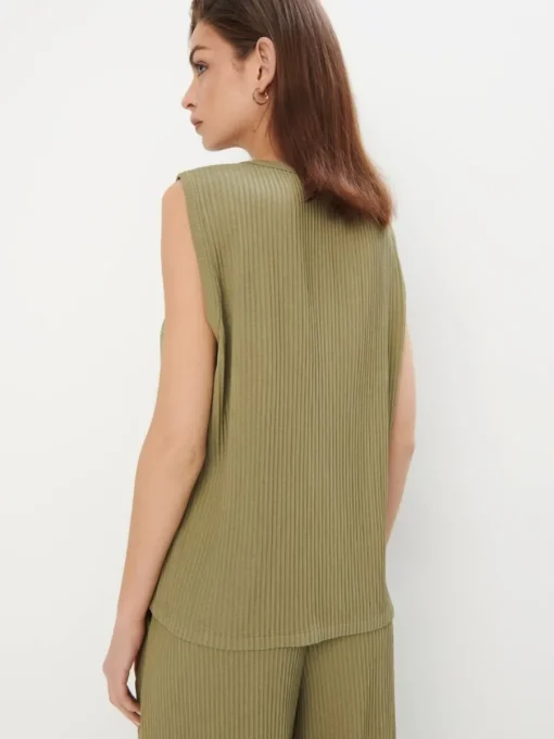 T-shirts, Tops>MOHITO Top mit Federn Grün