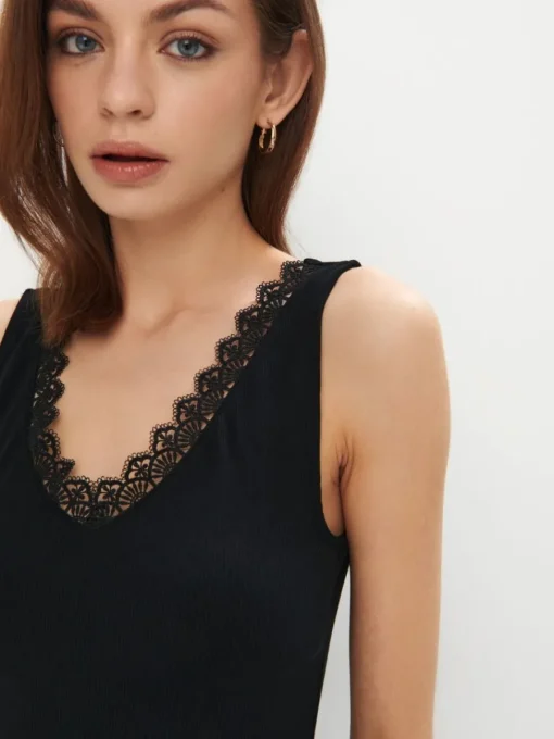 Blusen, Hemden>MOHITO Top mit Spitze Schwarz