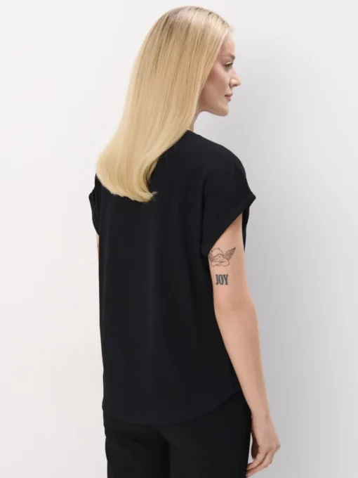 T-shirts, Tops>MOHITO T-Shirt Schwarz