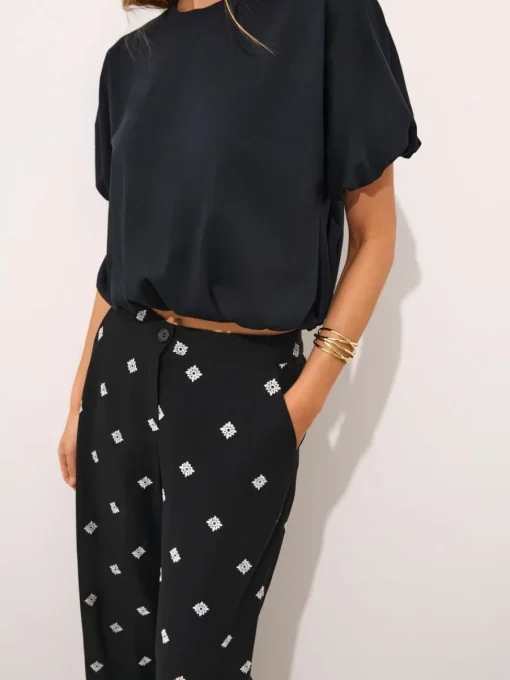 T-shirts, Tops>MOHITO T-Shirt Schwarz