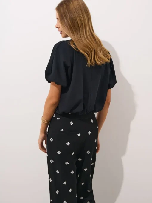 T-shirts, Tops>MOHITO T-Shirt Schwarz