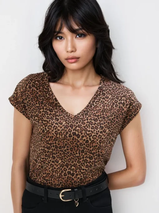 T-shirts, Tops>MOHITO T-Shirt mit Animal-Print Beige