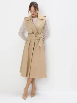 Blazer>MOHITO Weste mit Bindegürtel Beige