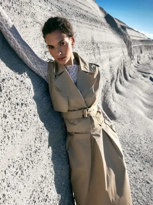 Blazer>MOHITO Weste mit Bindegürtel Beige