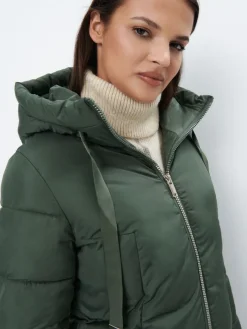 Jacken, Mäntel></noscript>MOHITO Wintermantel Grün